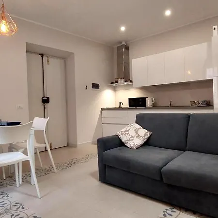 Stazione Blu Novecento Apartment *