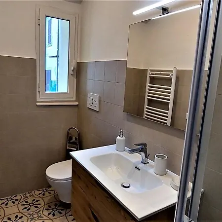 Apartment Stazione Blu Novecento *
